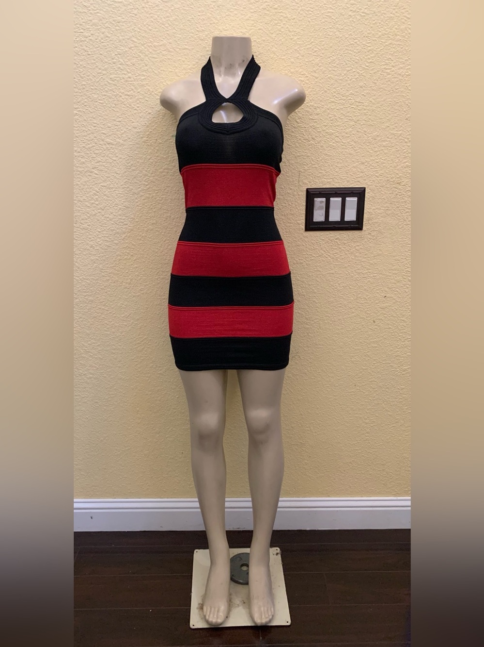 Bebe Size Medium Red & Black Striped Sleeveless Bandage Bodycon Mini Dress